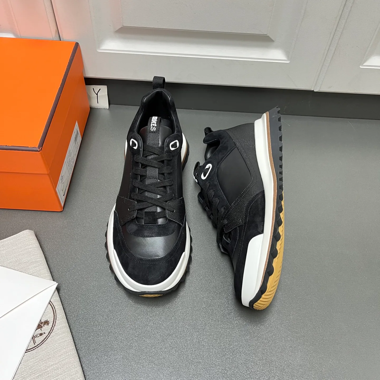 Кроссовки Мужские Hermes 2575514