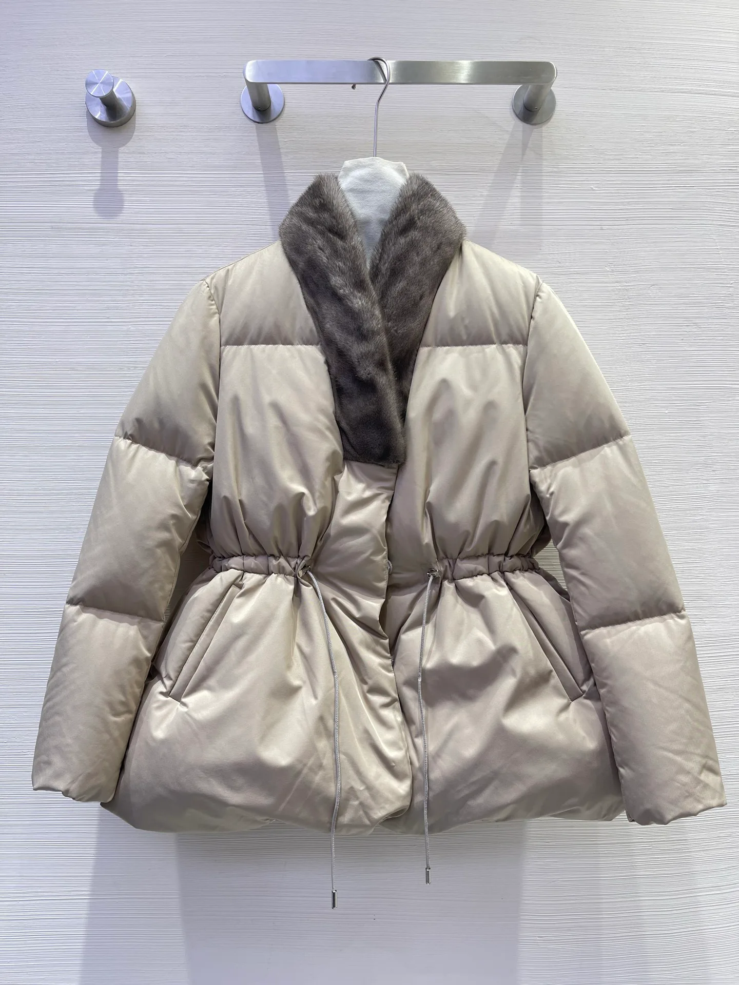 Куртки И Пуховики Женские Loro Piana 120361