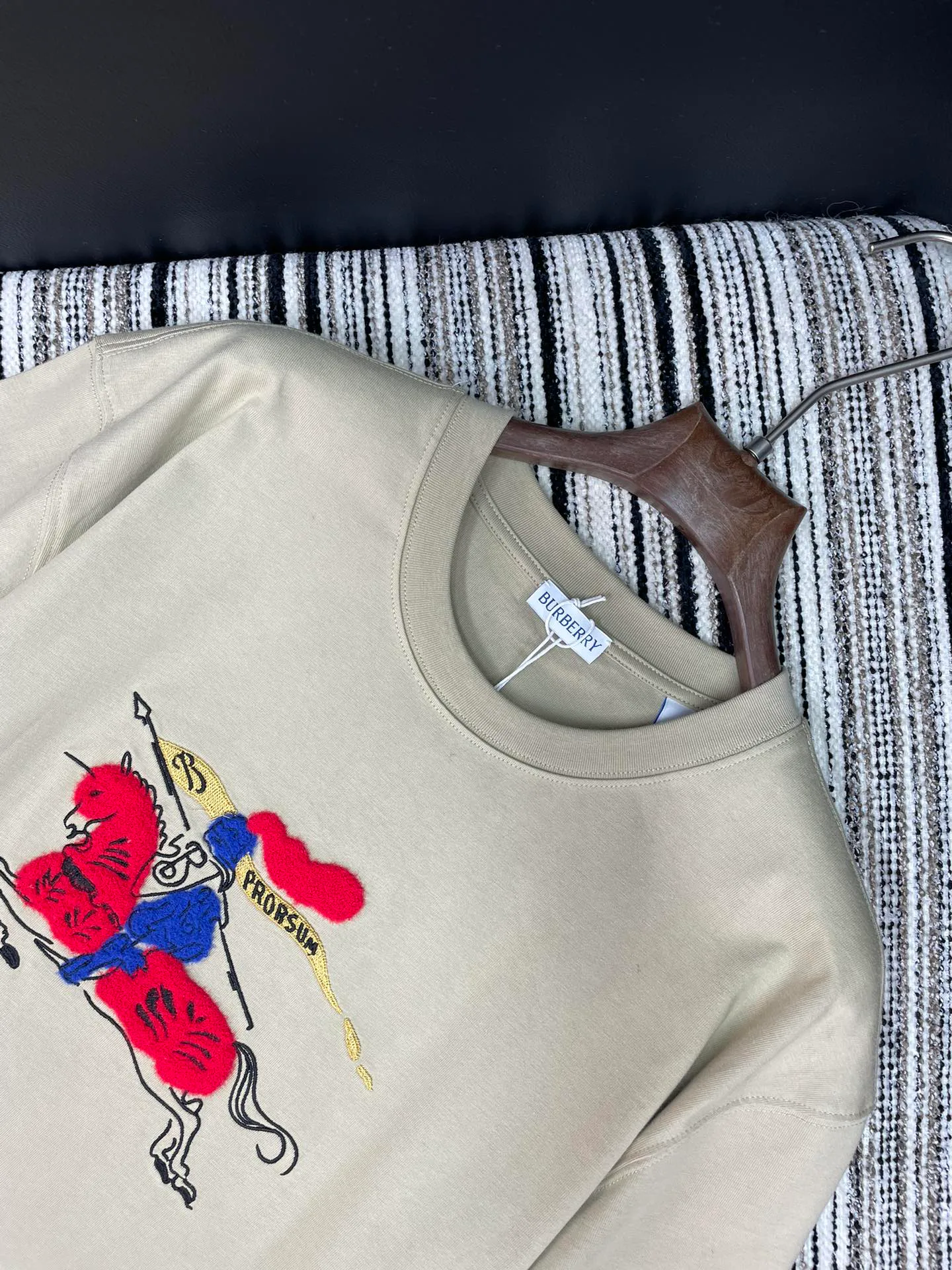 Футболки Женские Burberry 528095