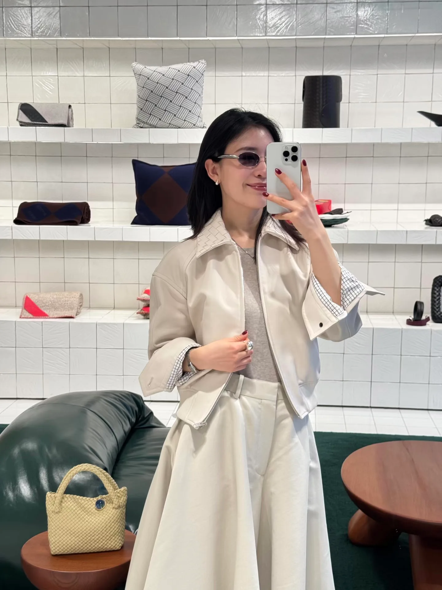 Куртки И Пуховики Женские Bottega Veneta 18501591
