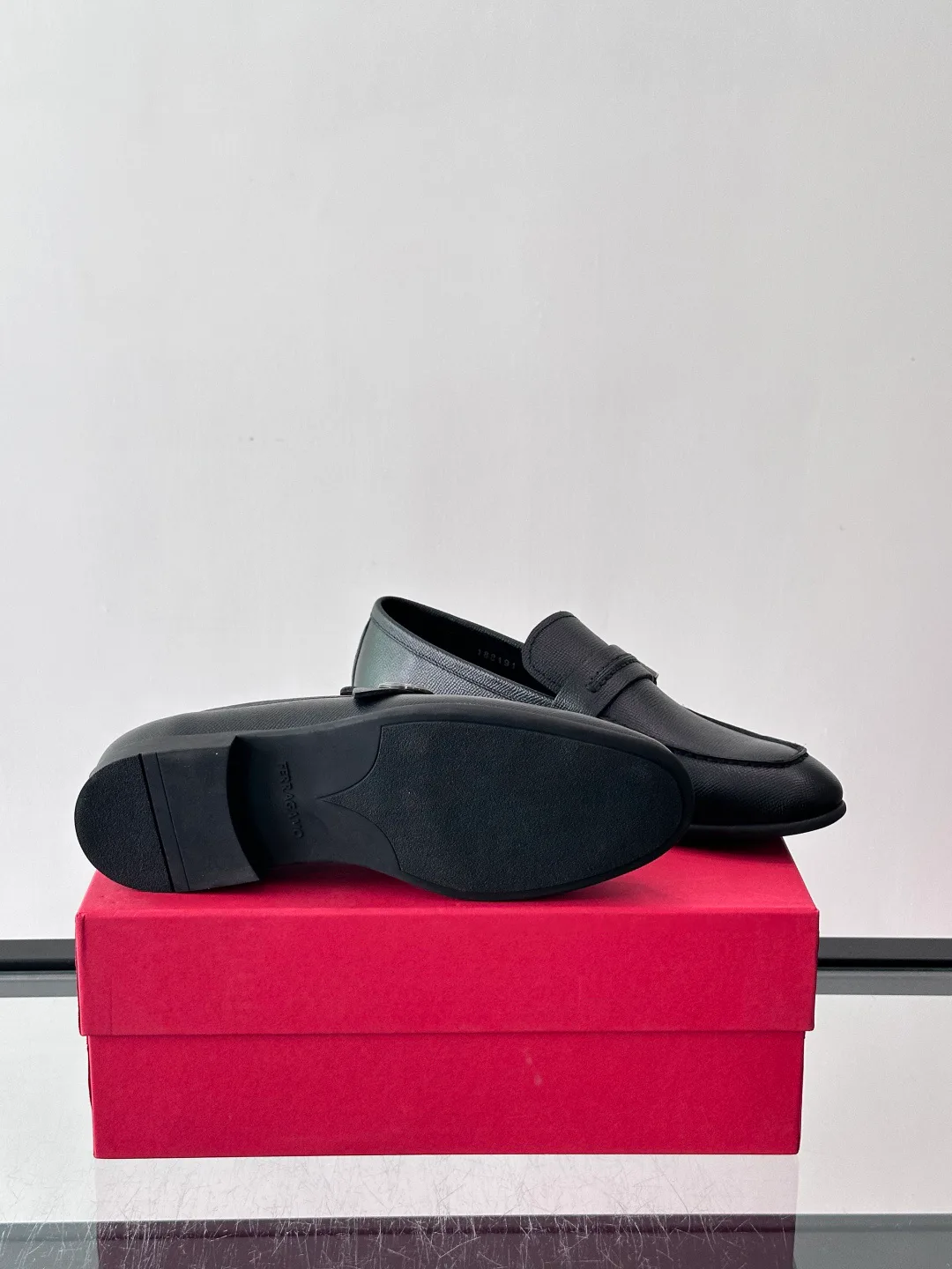 Лоферы И Туфли Мужские Salvatore Ferragamo 18079460