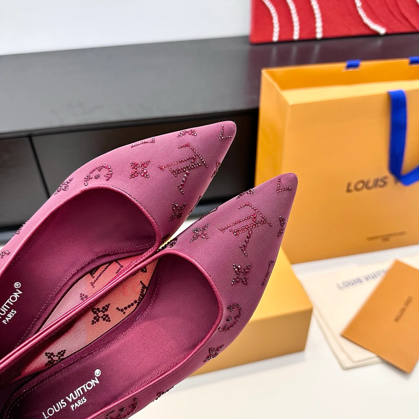 Туфли Женские Louis Vuitton 11419705