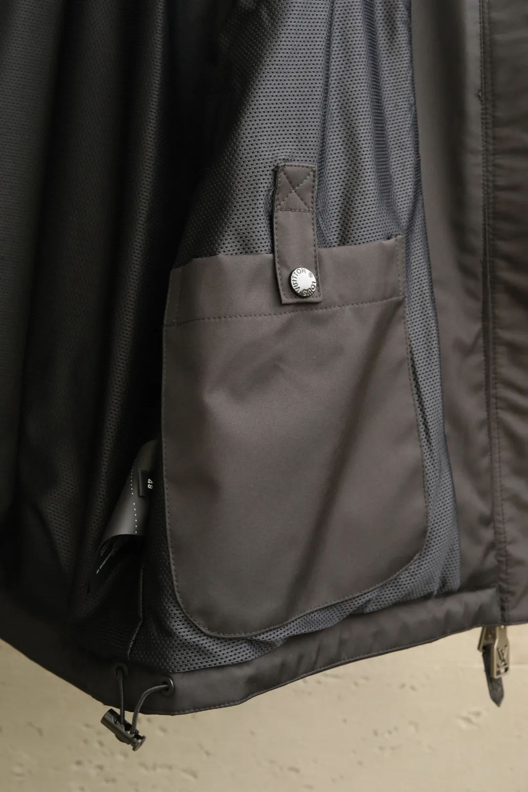 Жилеты Мужские Louis Vuitton 11424981