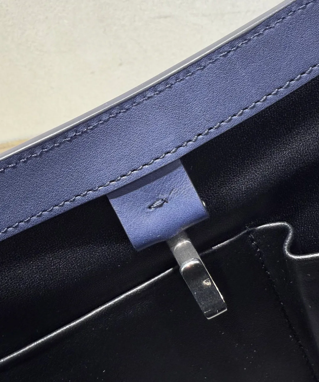 Сумки На Ремне Женские The Row 321871