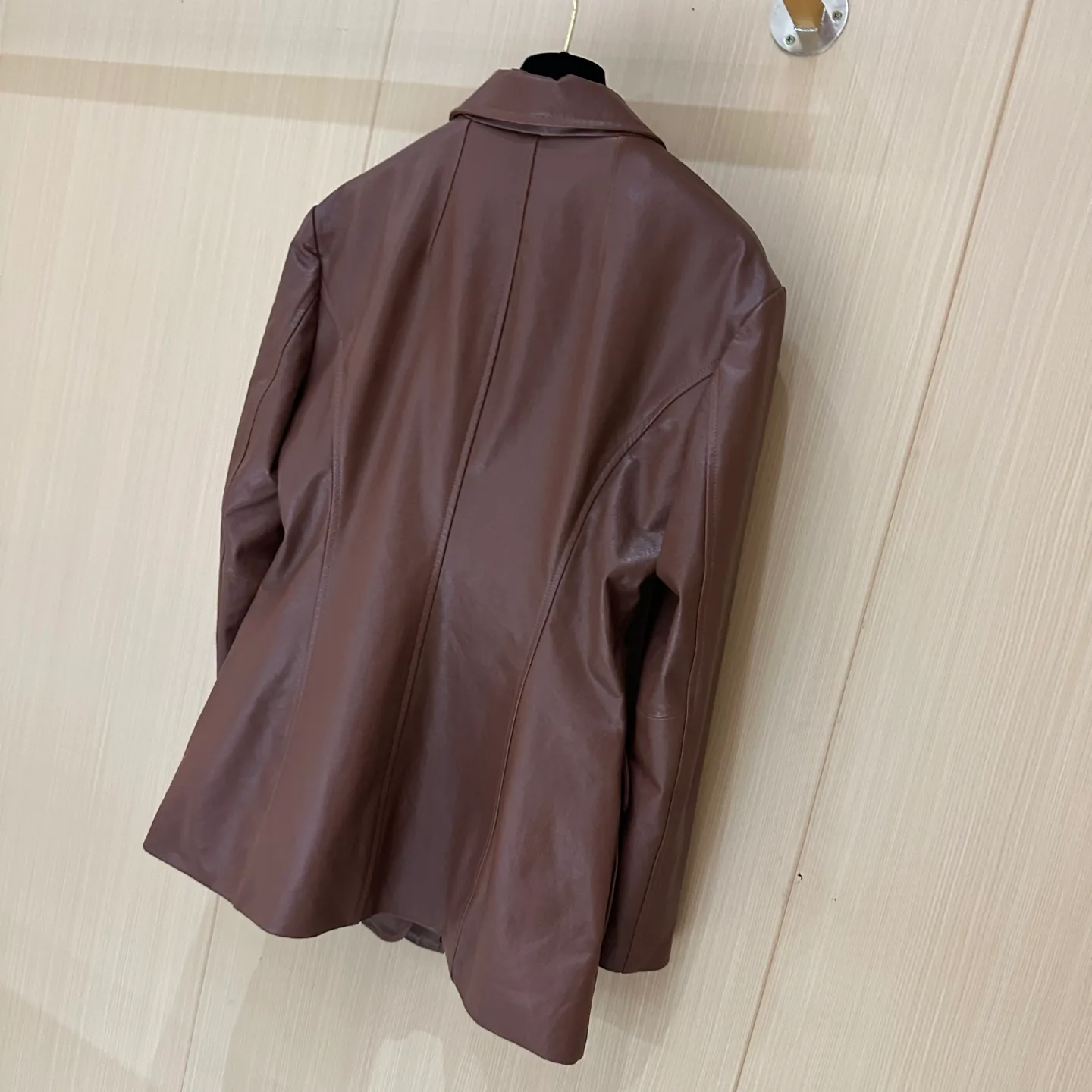 Кожаные Куртки И Дублёнки Женские Balenciaga 11155443