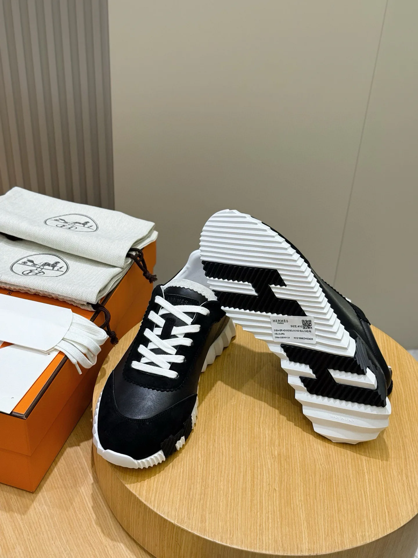 Кроссовки Мужские Hermes 1235739