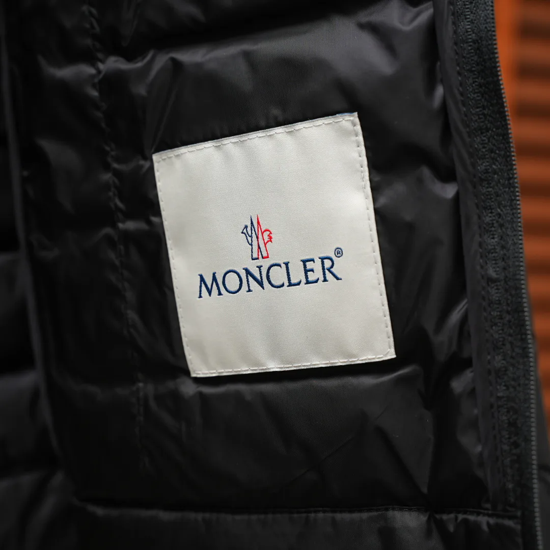 Куртки И Пуховики Женские Moncler 18883074