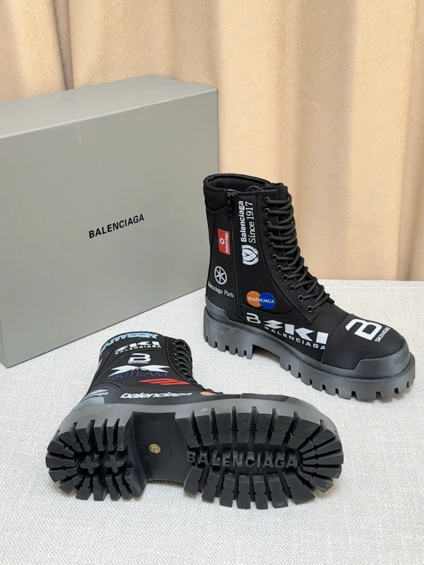 Ботинки Мужские Balenciaga 13942895