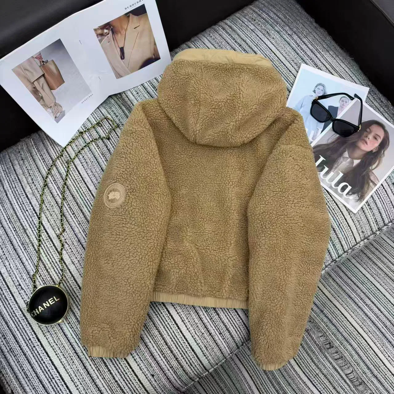 Куртки И Пуховики Женские Canada Goose 286611