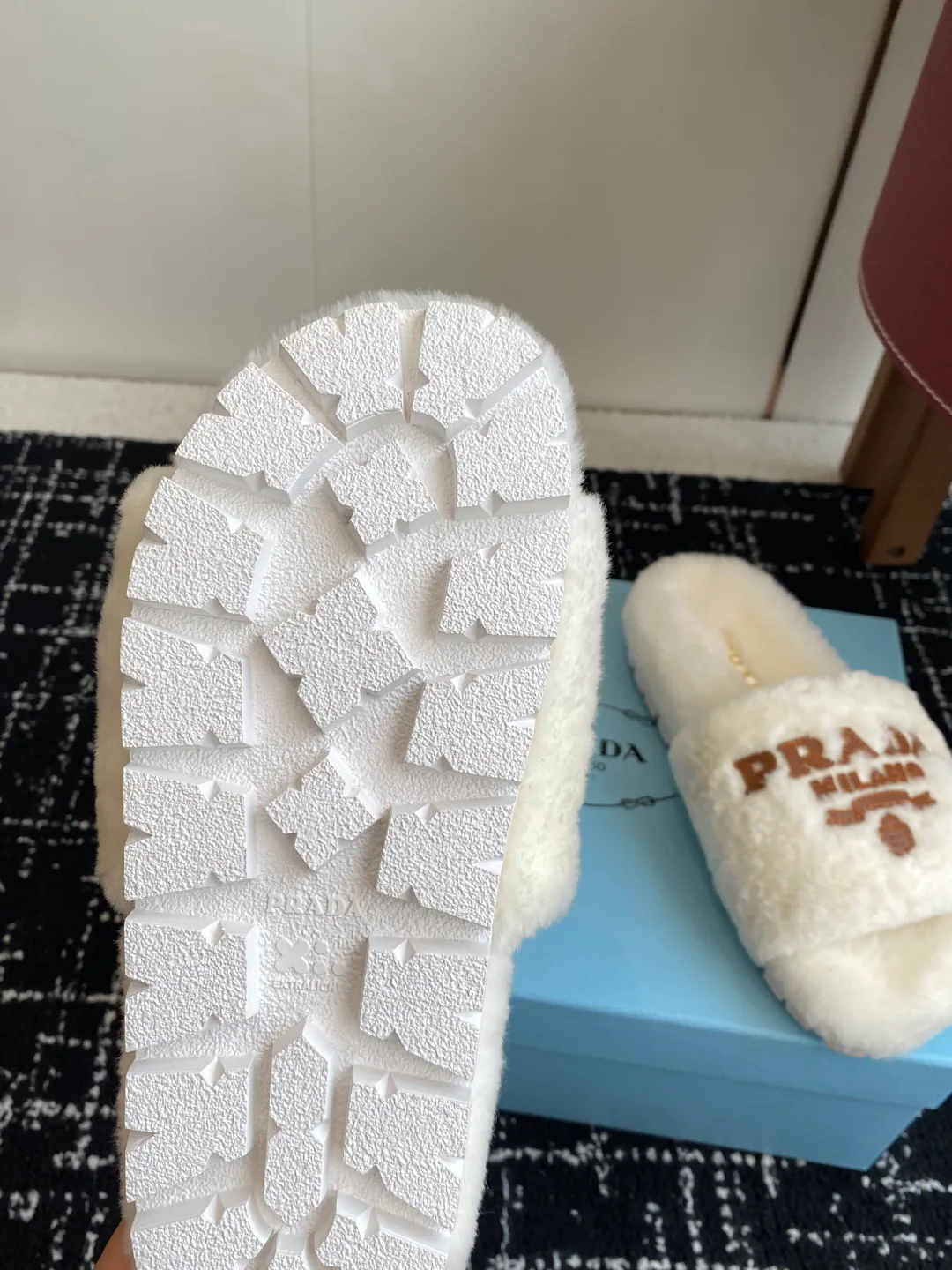 Тапочки Женские Prada 89827