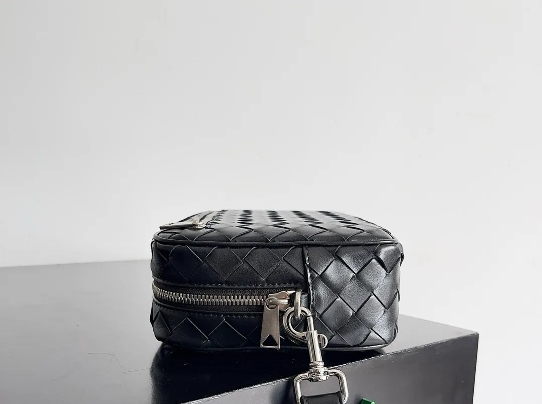 Барсетки Мужские Bottega Veneta 18894128