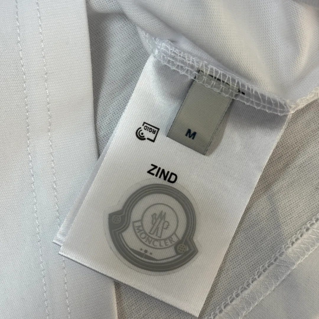 Футболки Женские Moncler 10201146