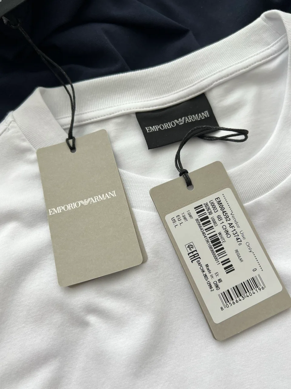 Футболки Женские Armani 19582240