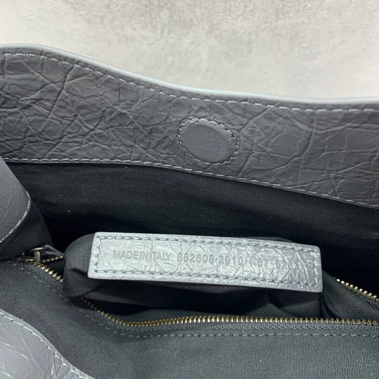 Классические Сумки Женские Balenciaga 11641379