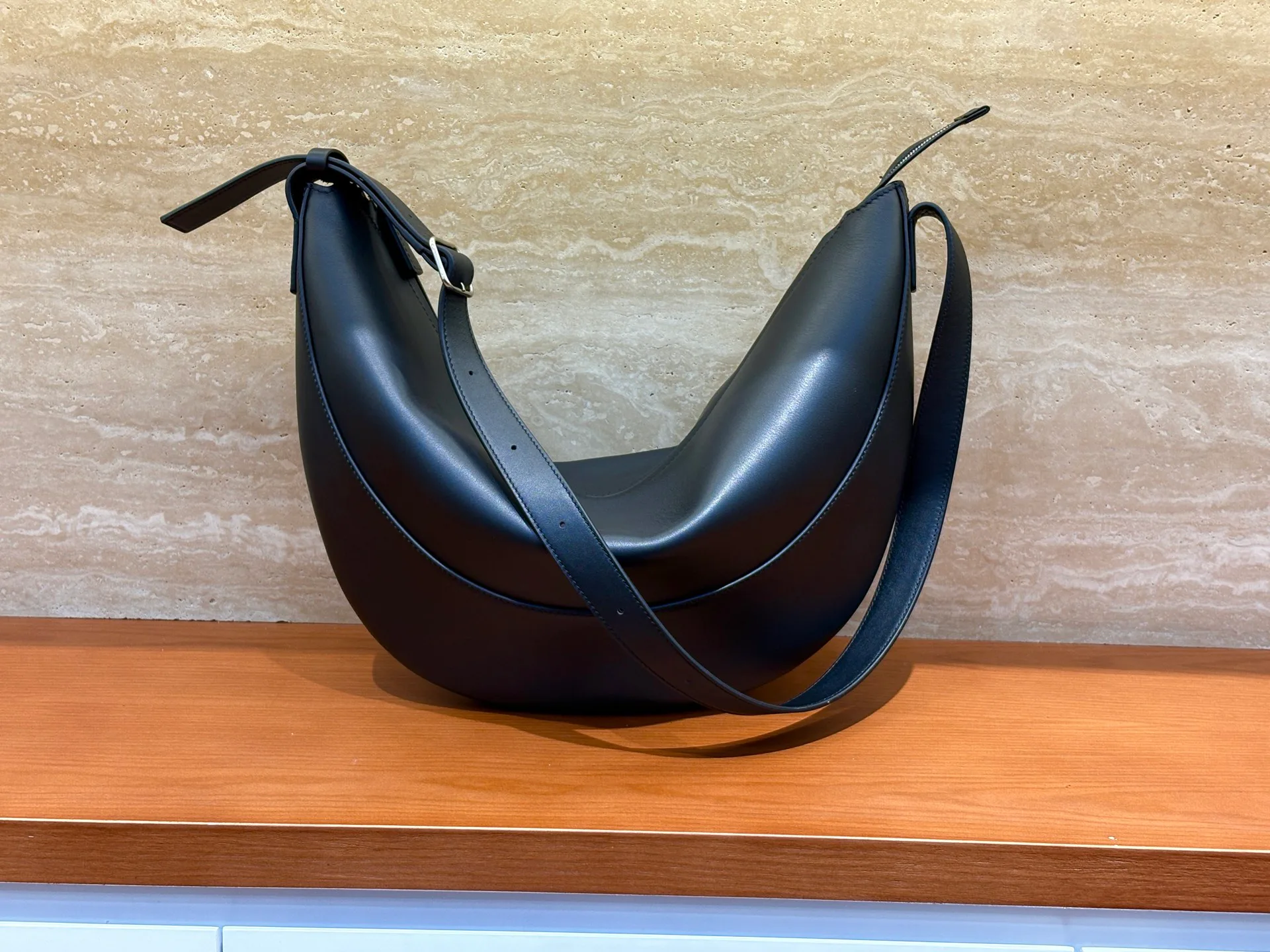 Классические Сумки Женские The Row 186966