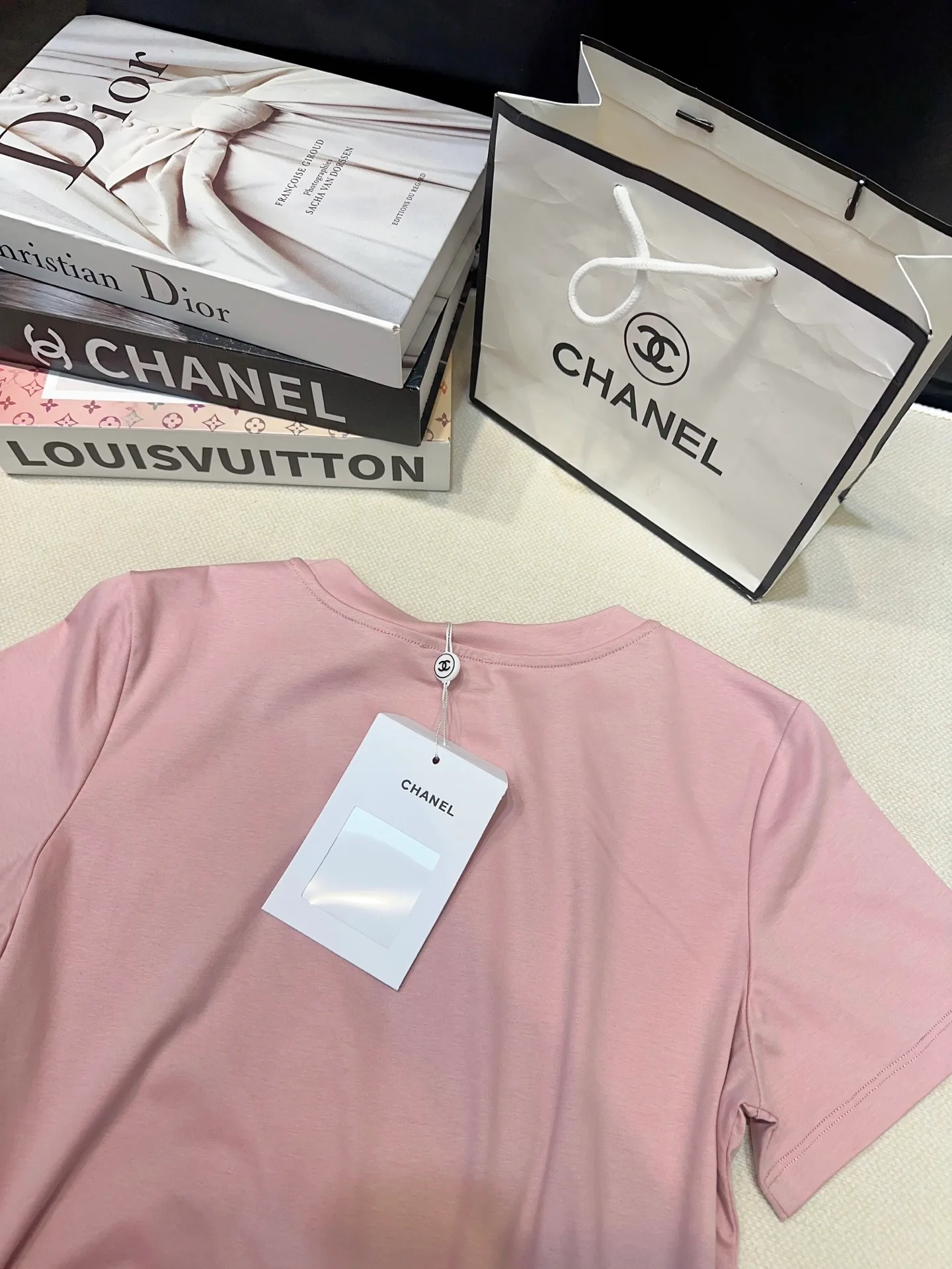Футболки Женские Chanel 10612519