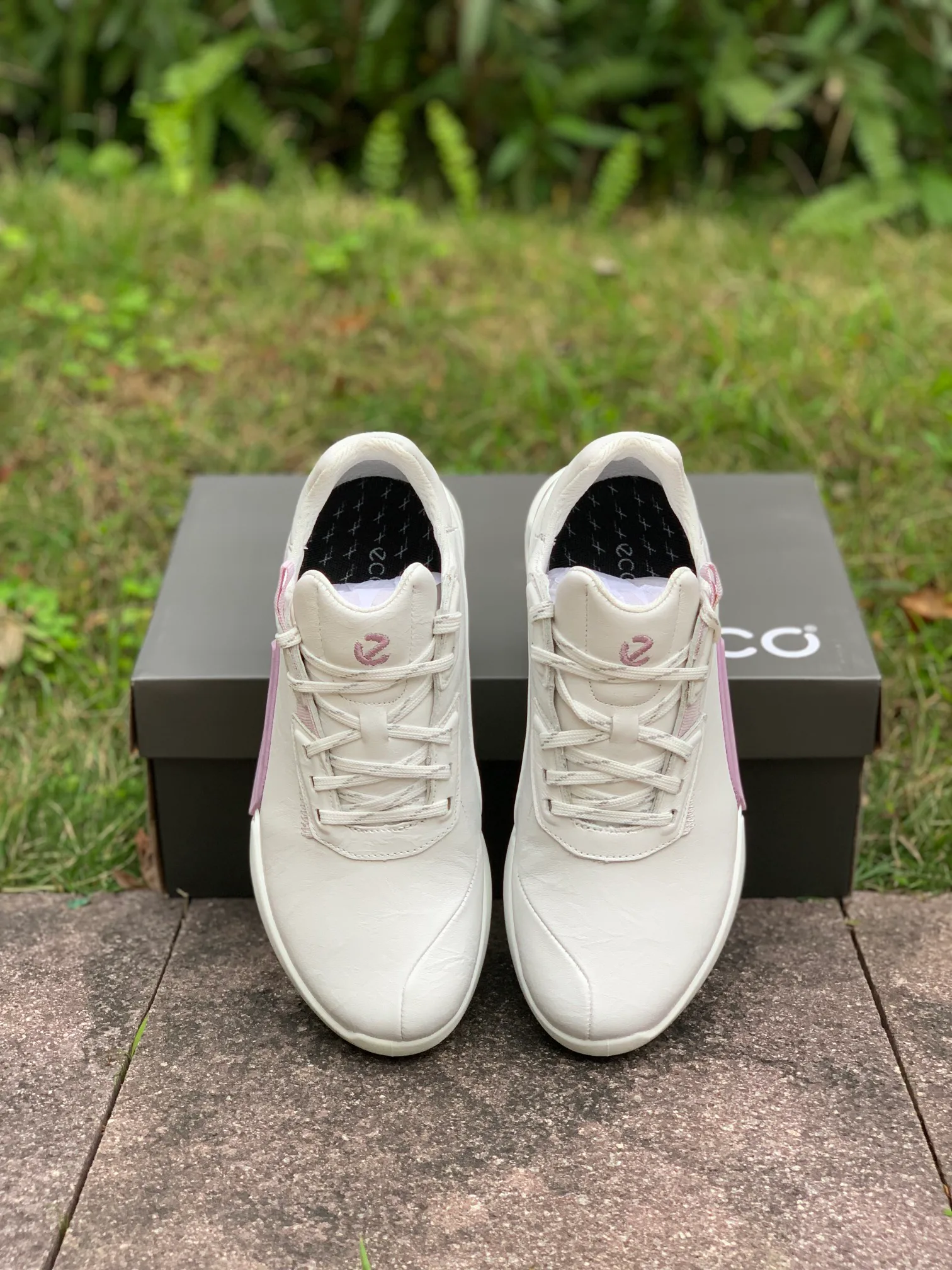 Кроссовки Женские Ecco 10244