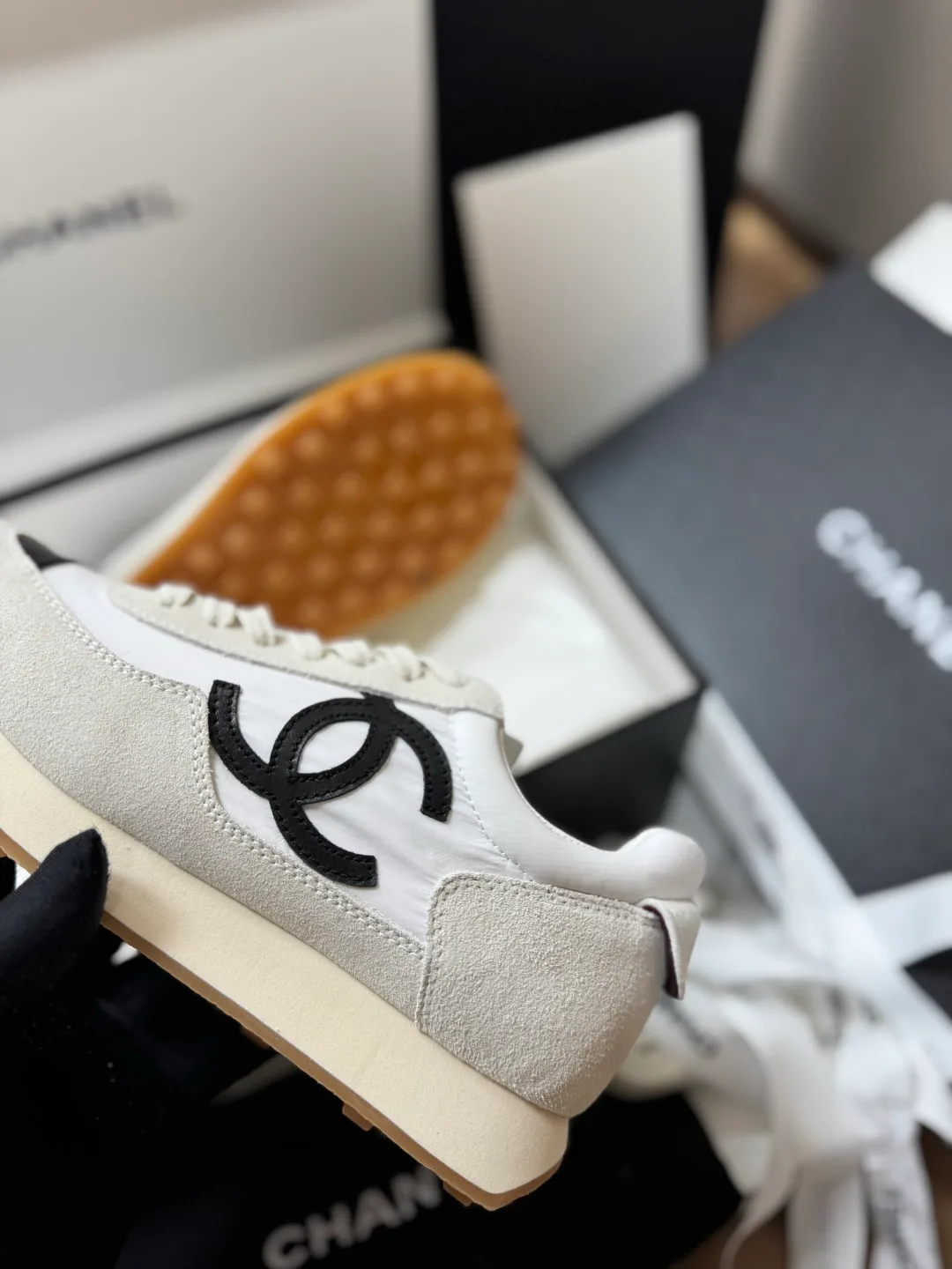 Кроссовки Женские Chanel 13239722
