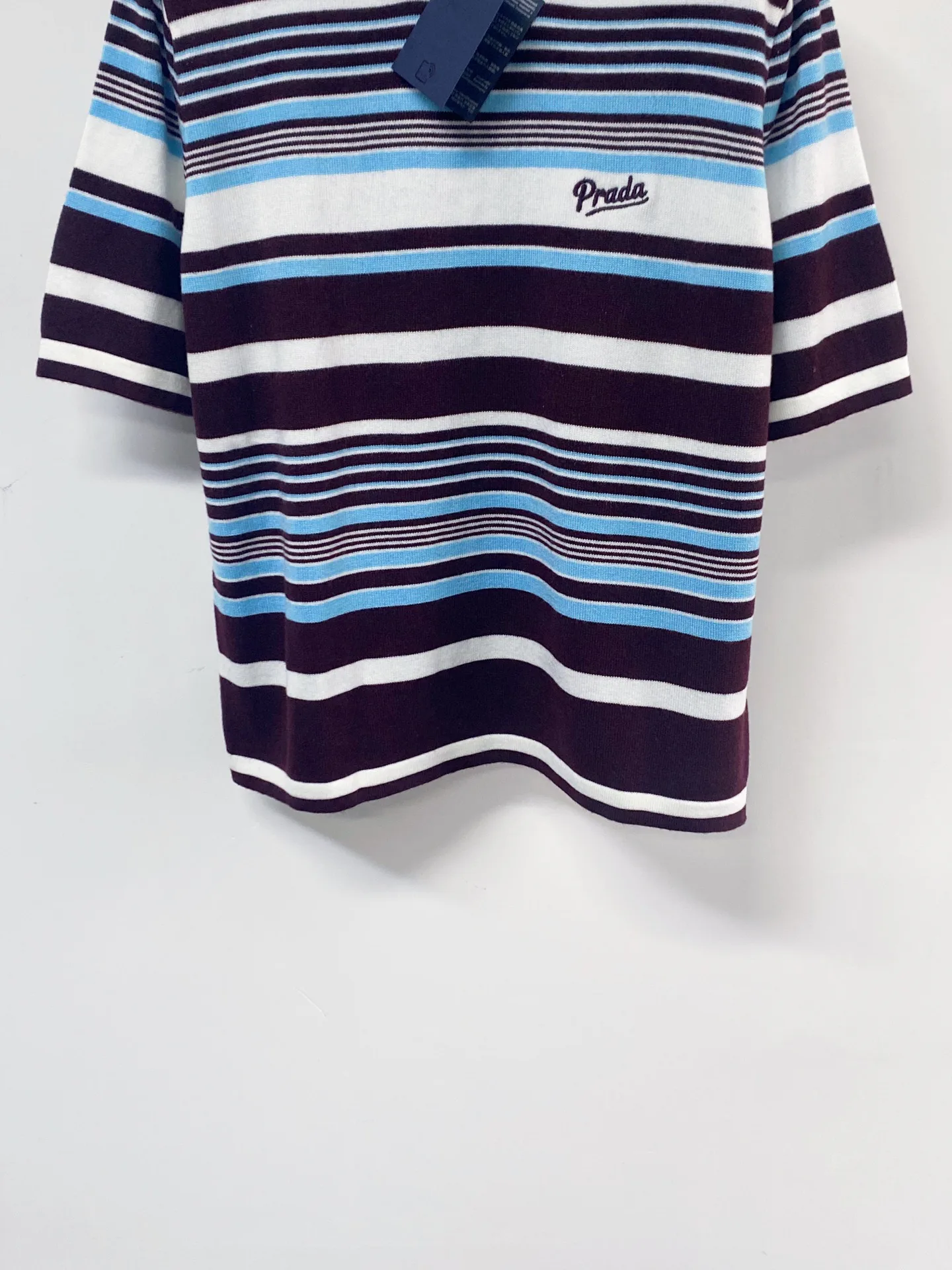 Футболки Женские Prada 11681792