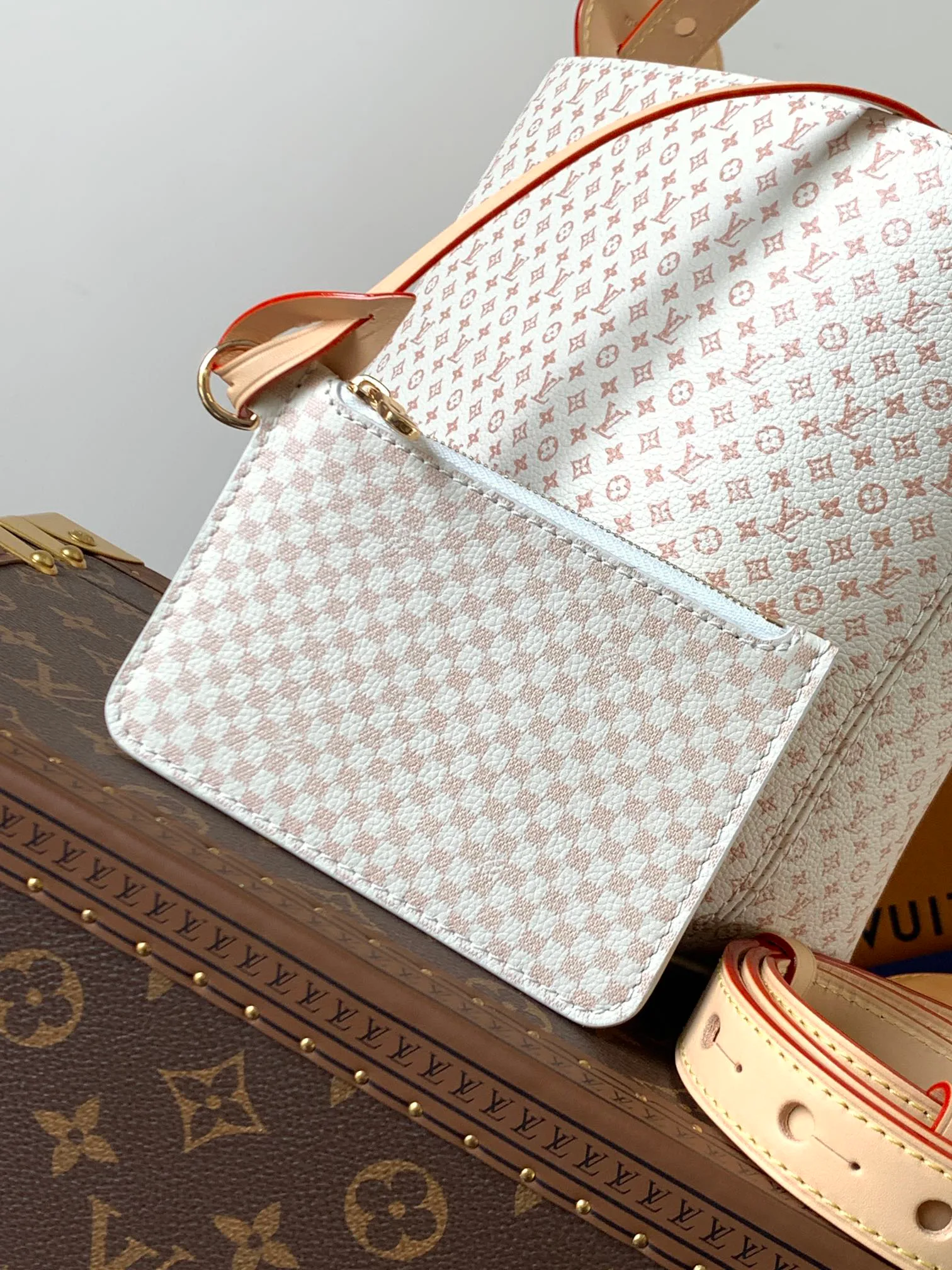 Сумки На Ремне Женские Louis Vuitton 115423