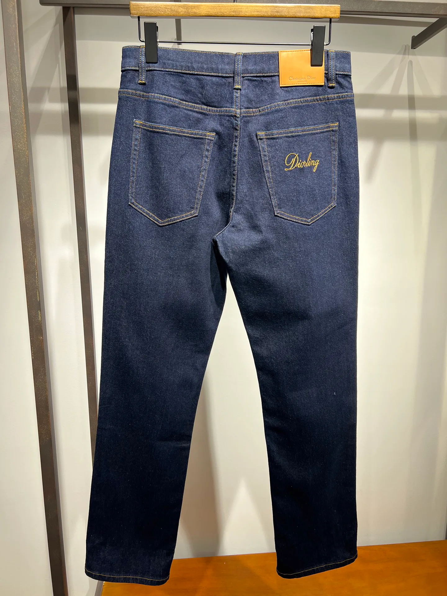 Джинсы Женские Christian Dior 12192914