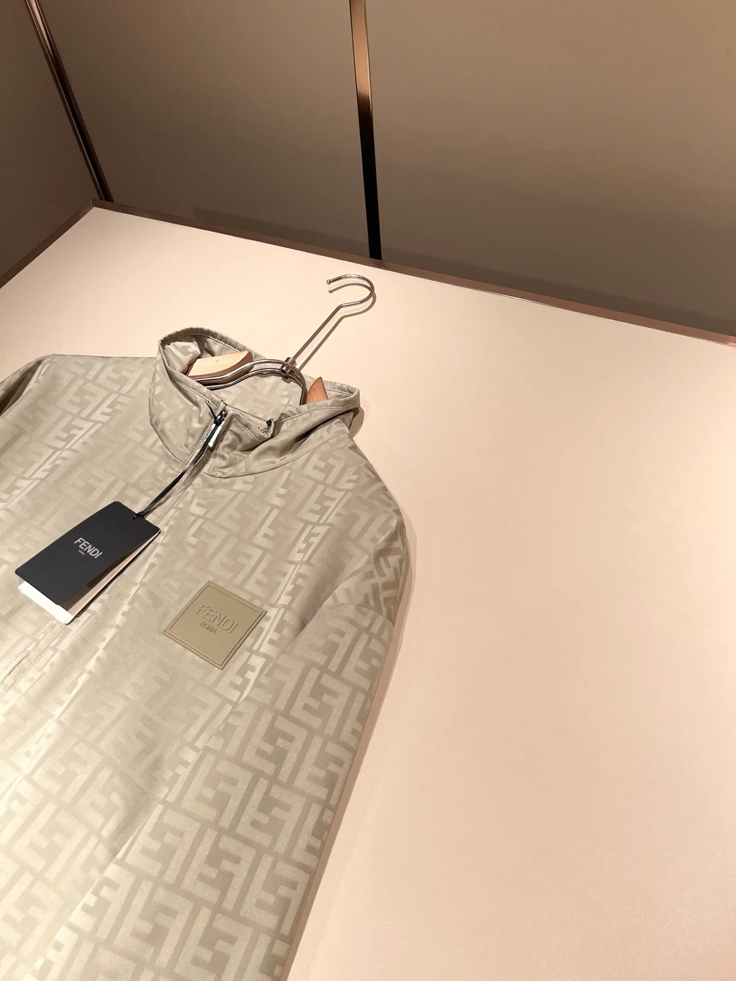 Куртки И Пуховики Мужские Fendi 10242259