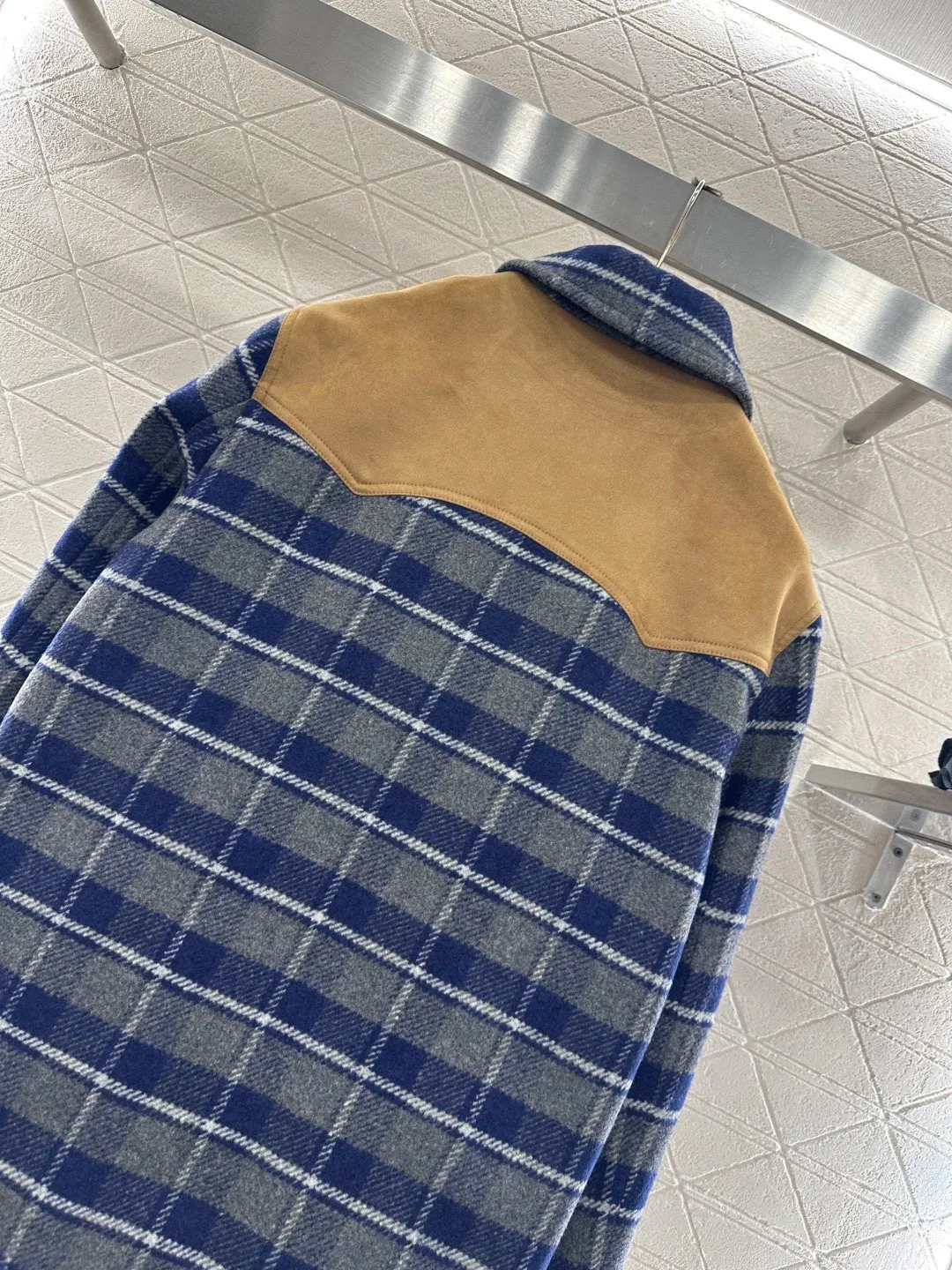 Куртки И Пуховики Женские Miu Miu 1457378