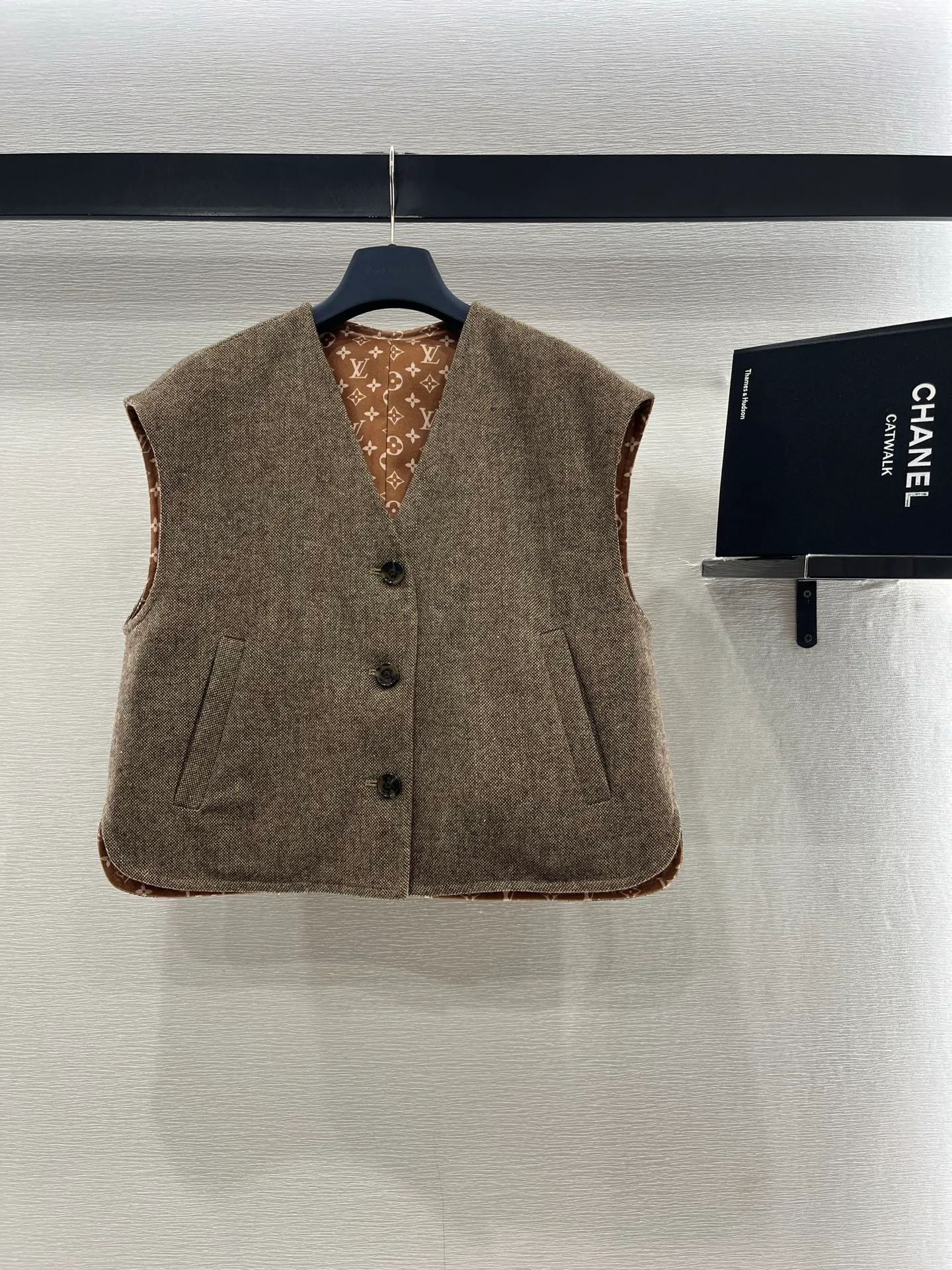 Жилеты Женские Louis Vuitton 1512422