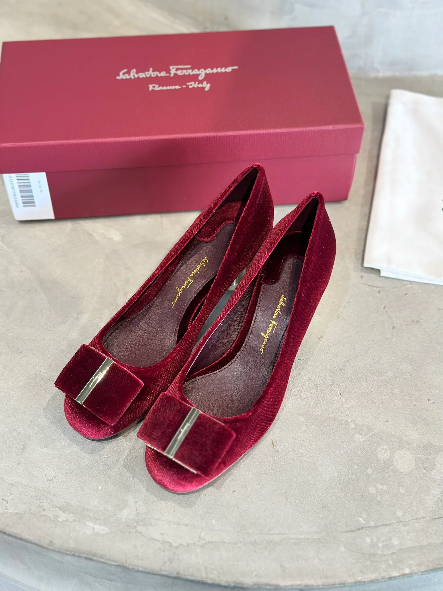 Туфли Женские Salvatore Ferragamo 11675411