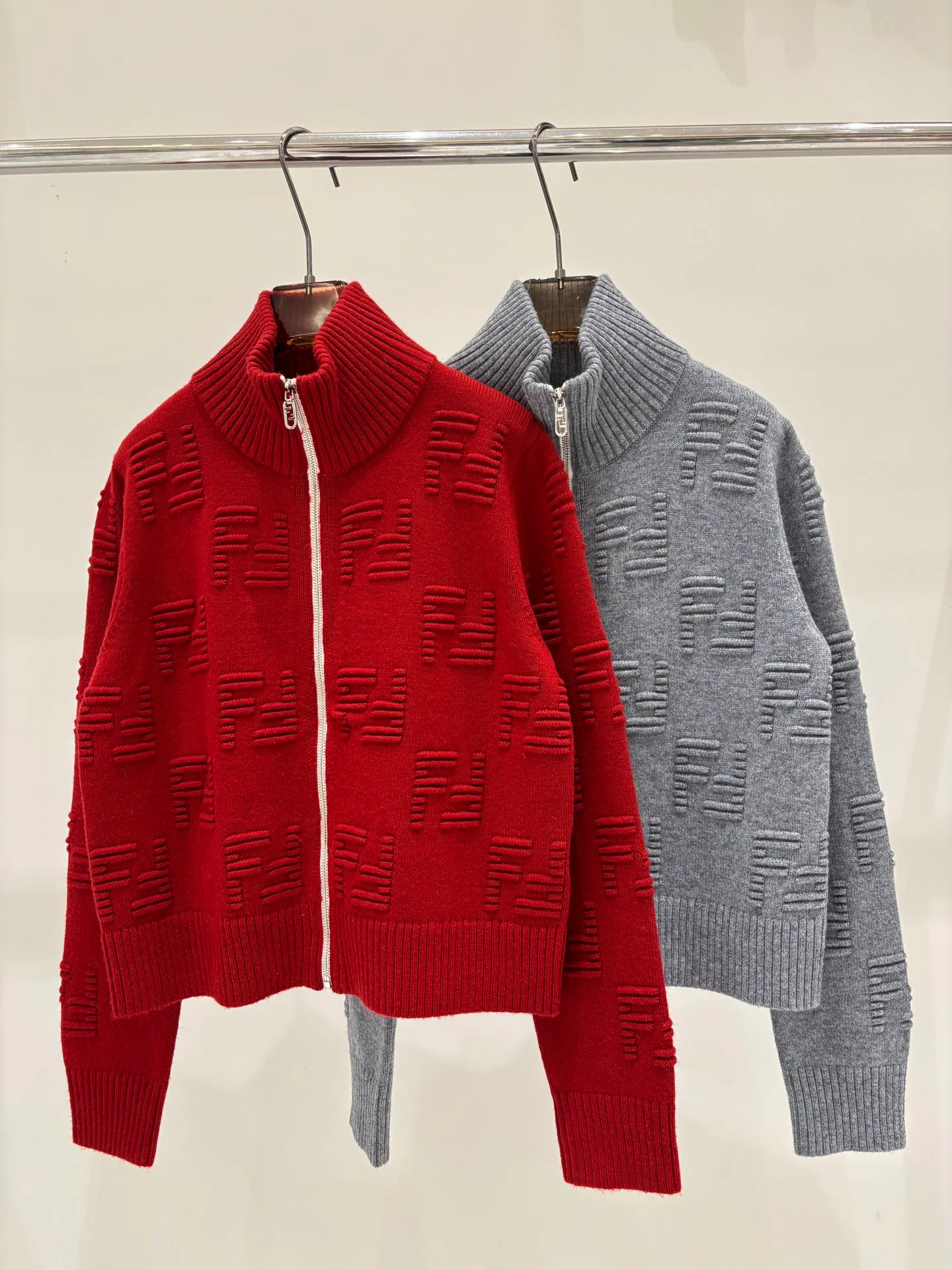 Свитеры Женские Fendi 272852