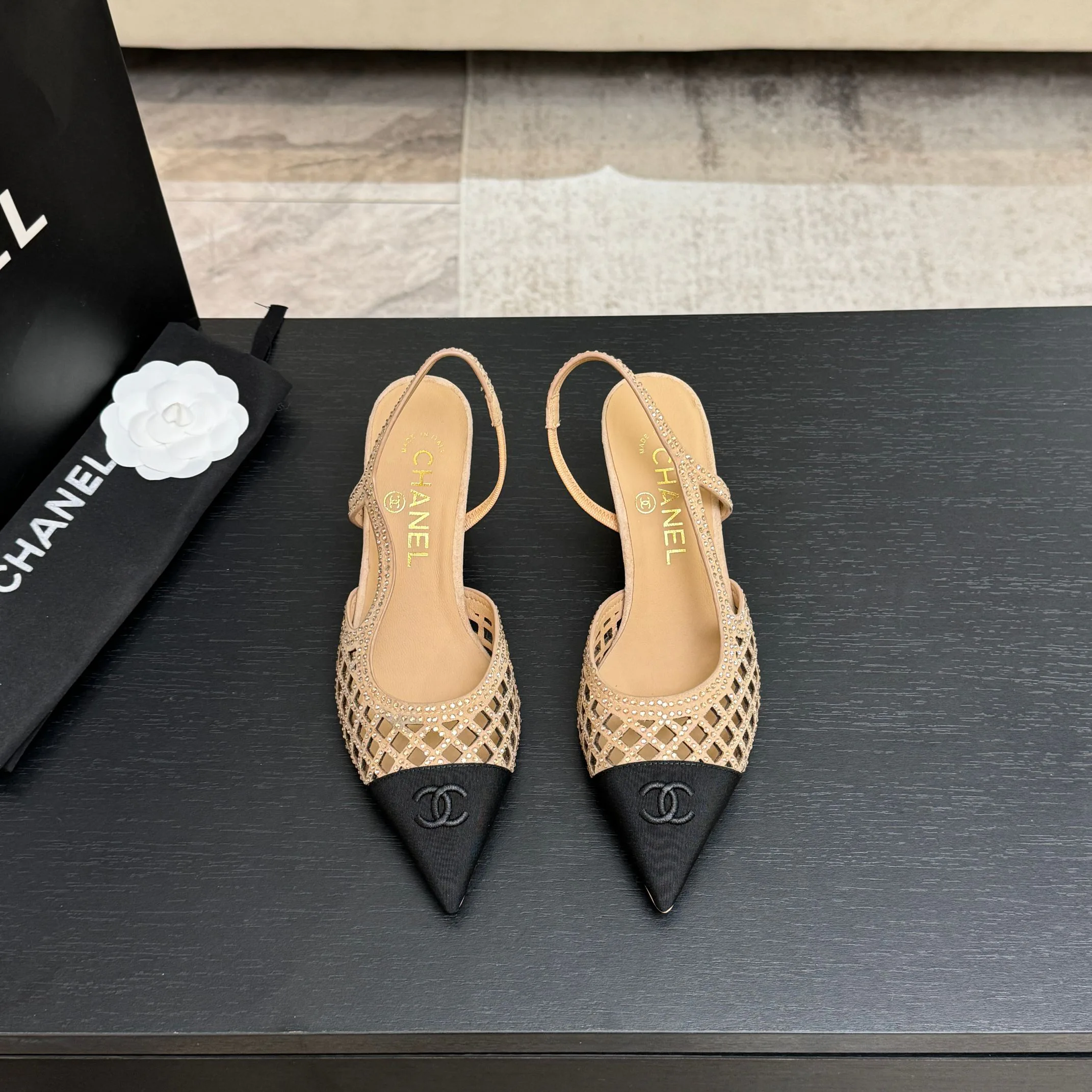 Туфли Женские Chanel 17448394