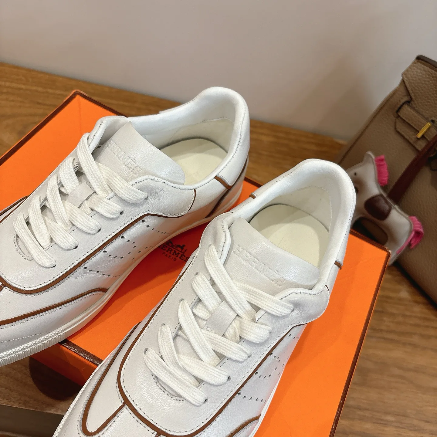 Кроссовки Женские Hermes 10031840