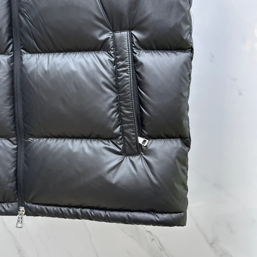 Жилеты Мужские Moncler 2237415