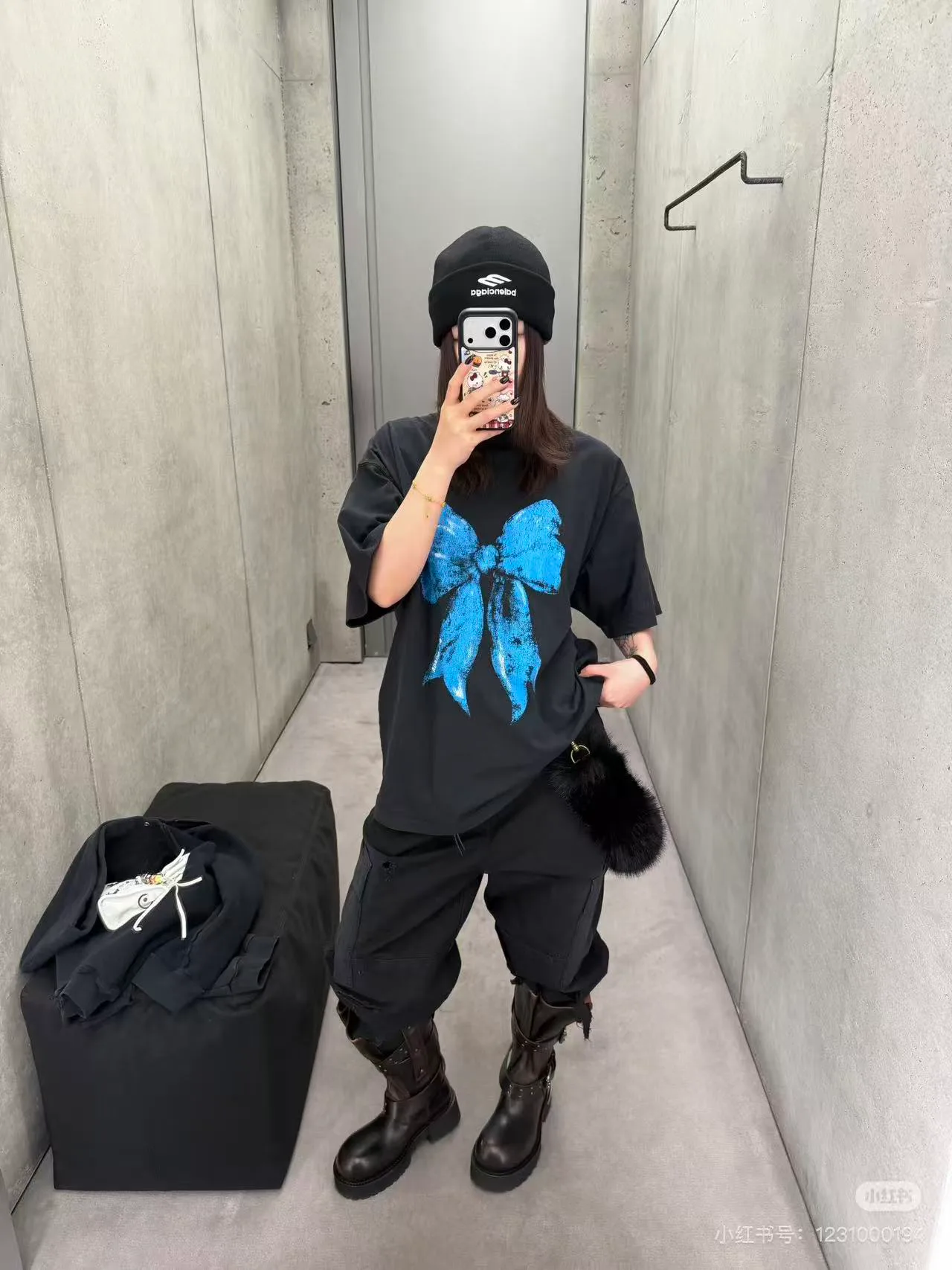 Футболки Женские Balenciaga 12265989