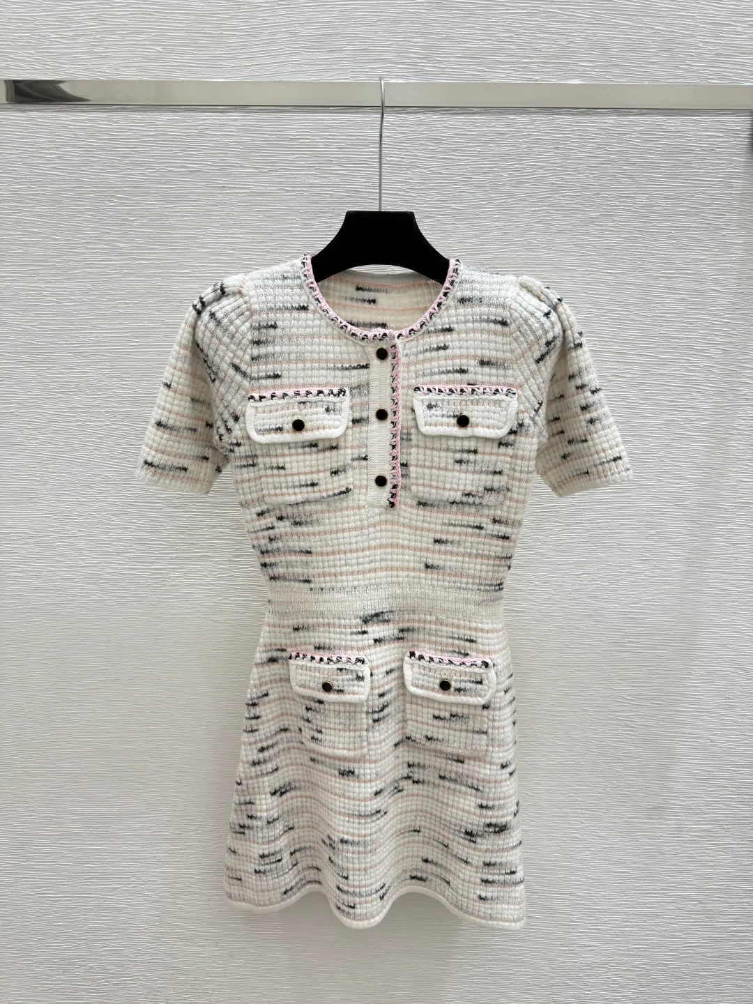 Платья Женские Chanel 10620383