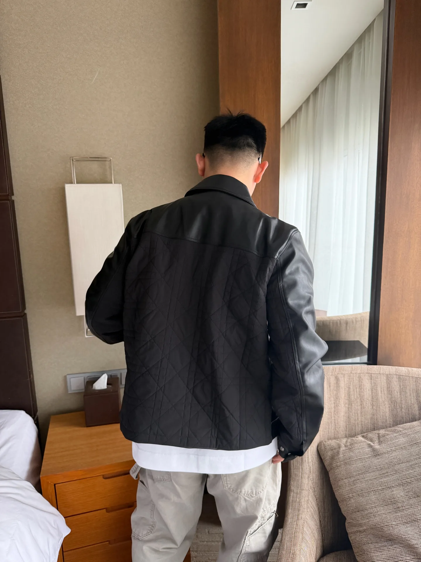 Кожаные Куртки И Дублёнки Мужские Christian Dior 5066964