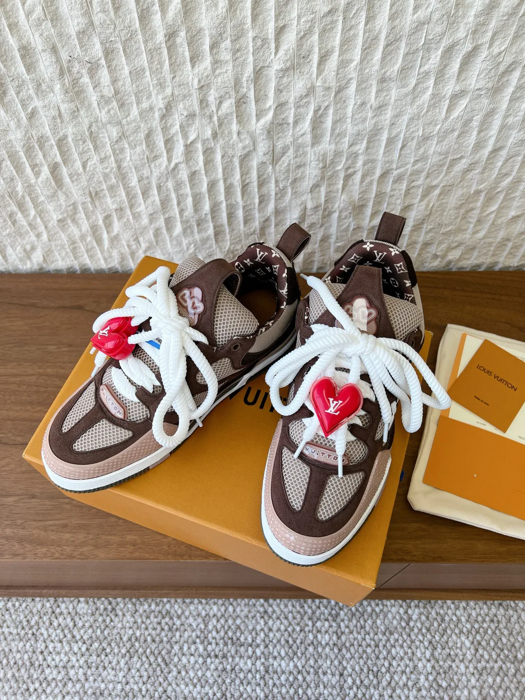 Кроссовки Женские Louis Vuitton 1014748