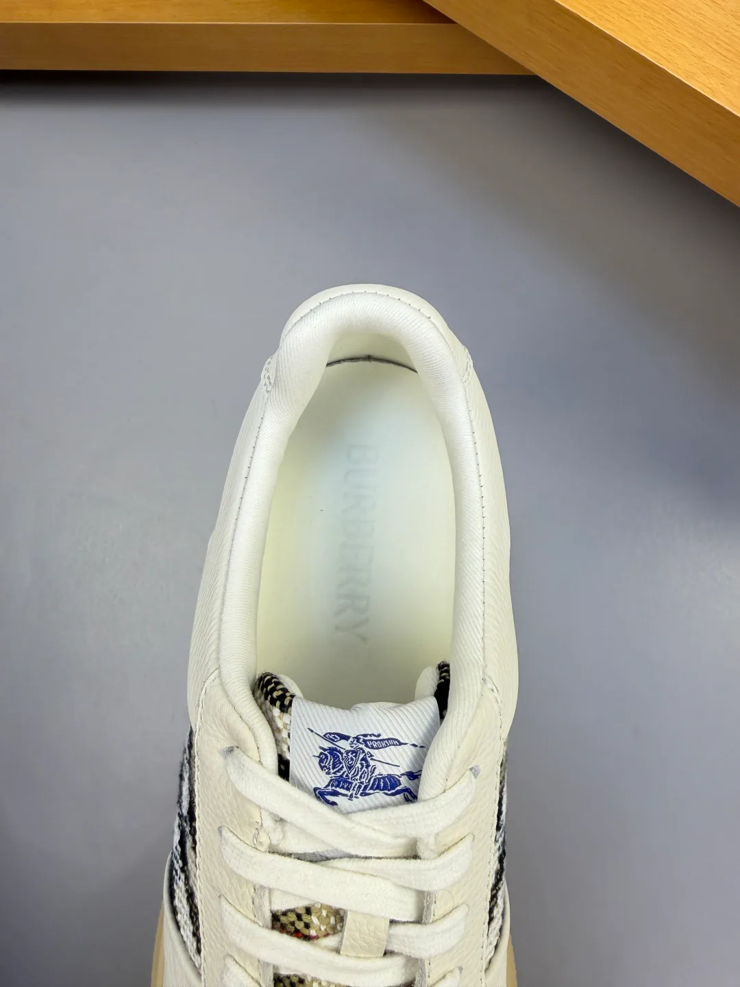 Кроссовки Мужские Burberry 17955070