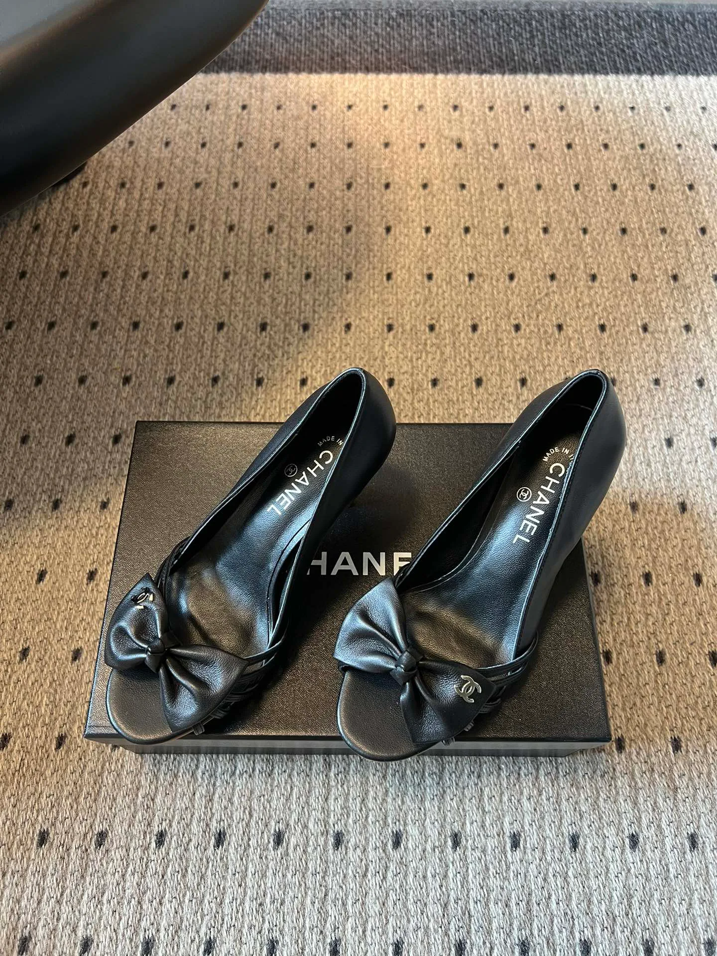 Босоножки Женские Chanel 13553263
