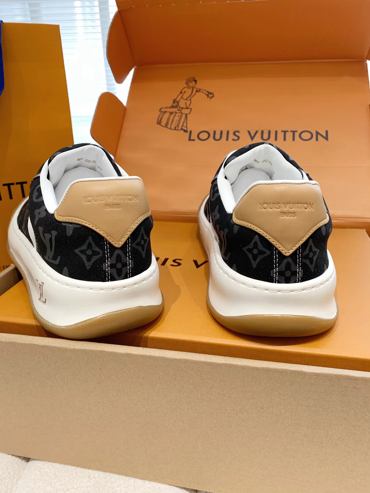 Кеды Женские Louis Vuitton 13183744