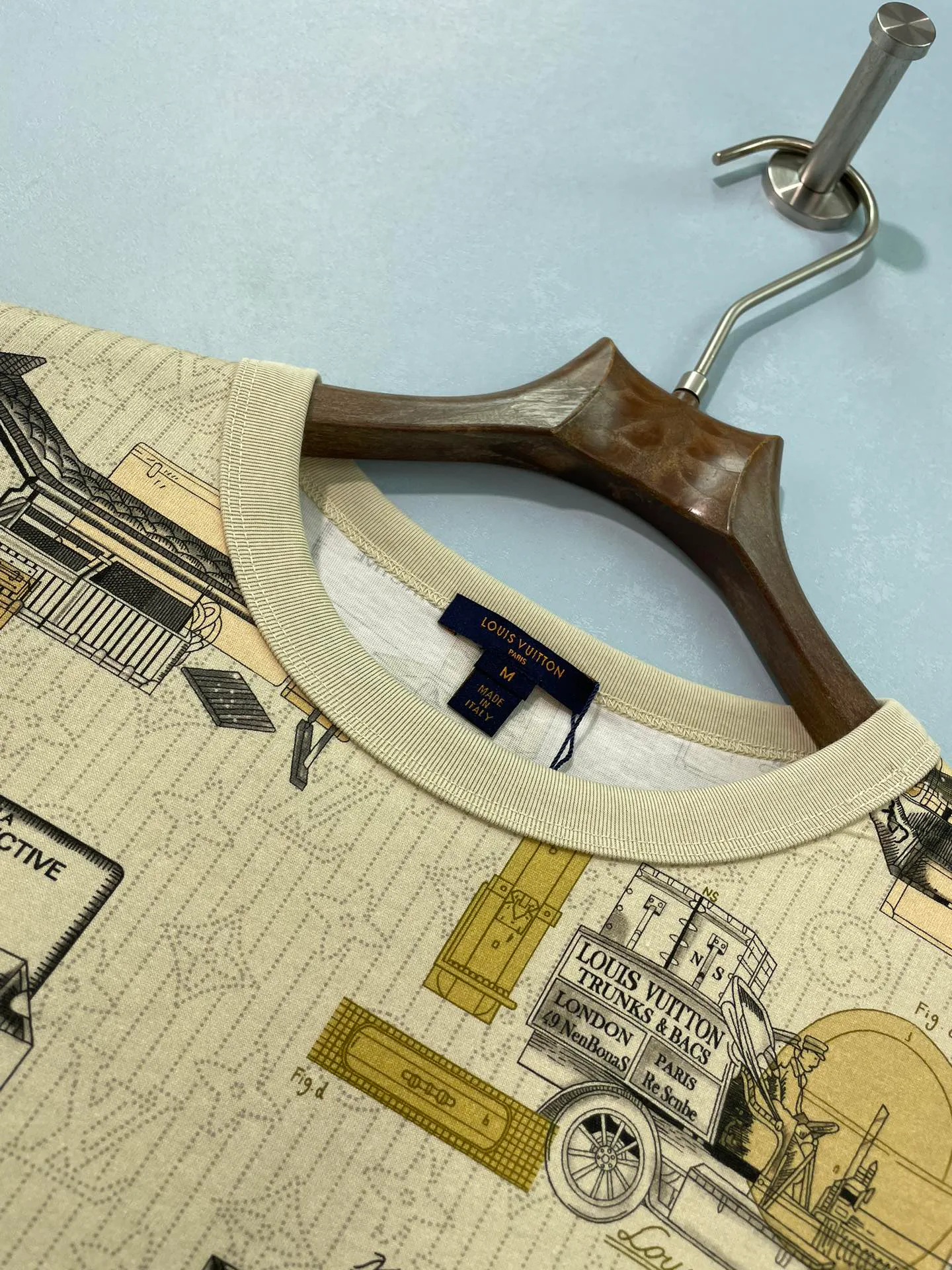 Футболки Женские Louis Vuitton 18735852