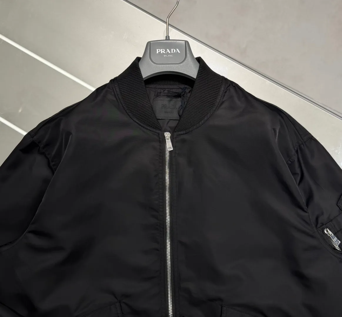 Куртки И Пуховики Мужские Prada 17454831
