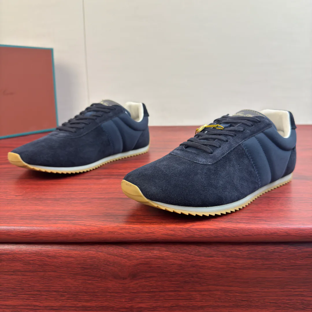 Кроссовки Женские Loro Piana 17636484