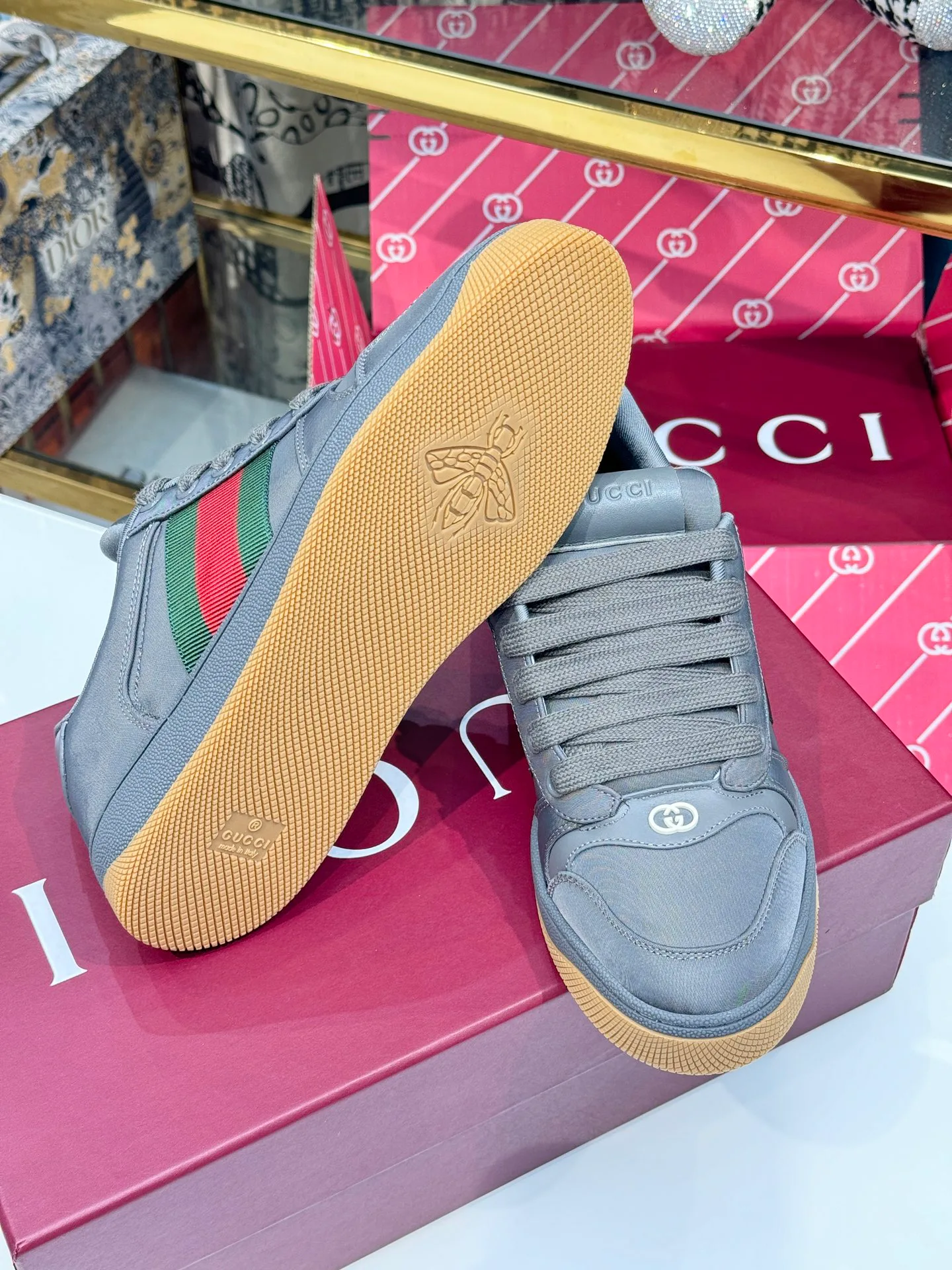 Кроссовки Женские Gucci 17946879