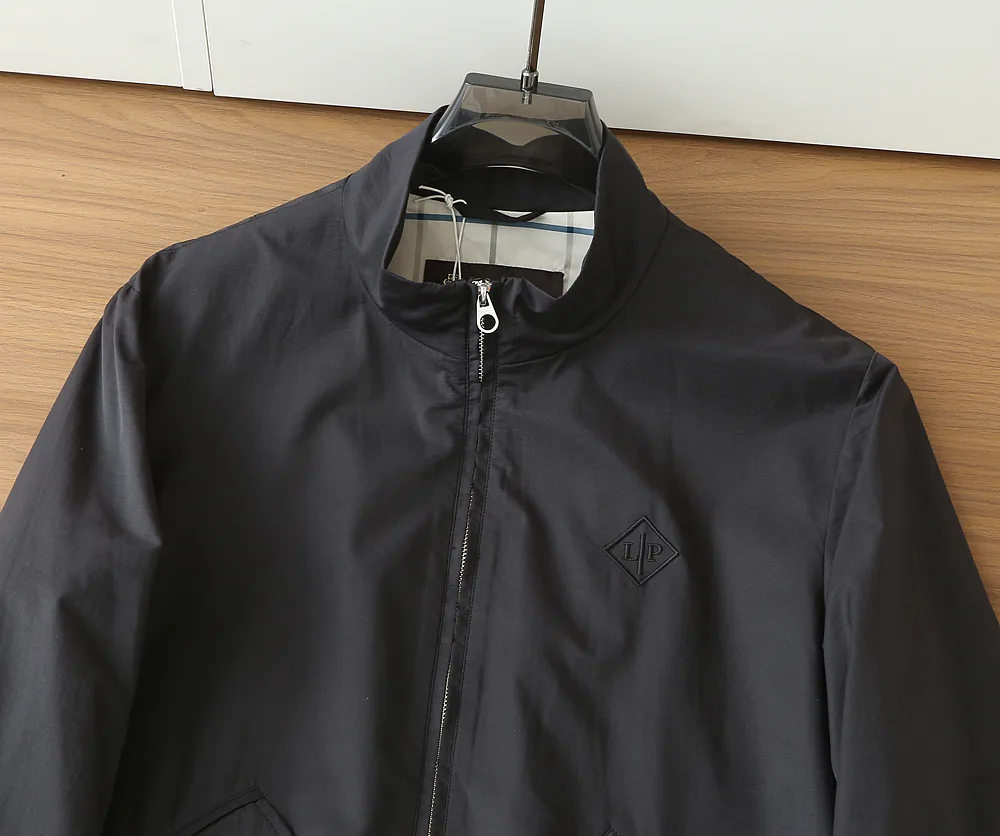 Куртки И Пуховики Мужские Loro Piana 9949714