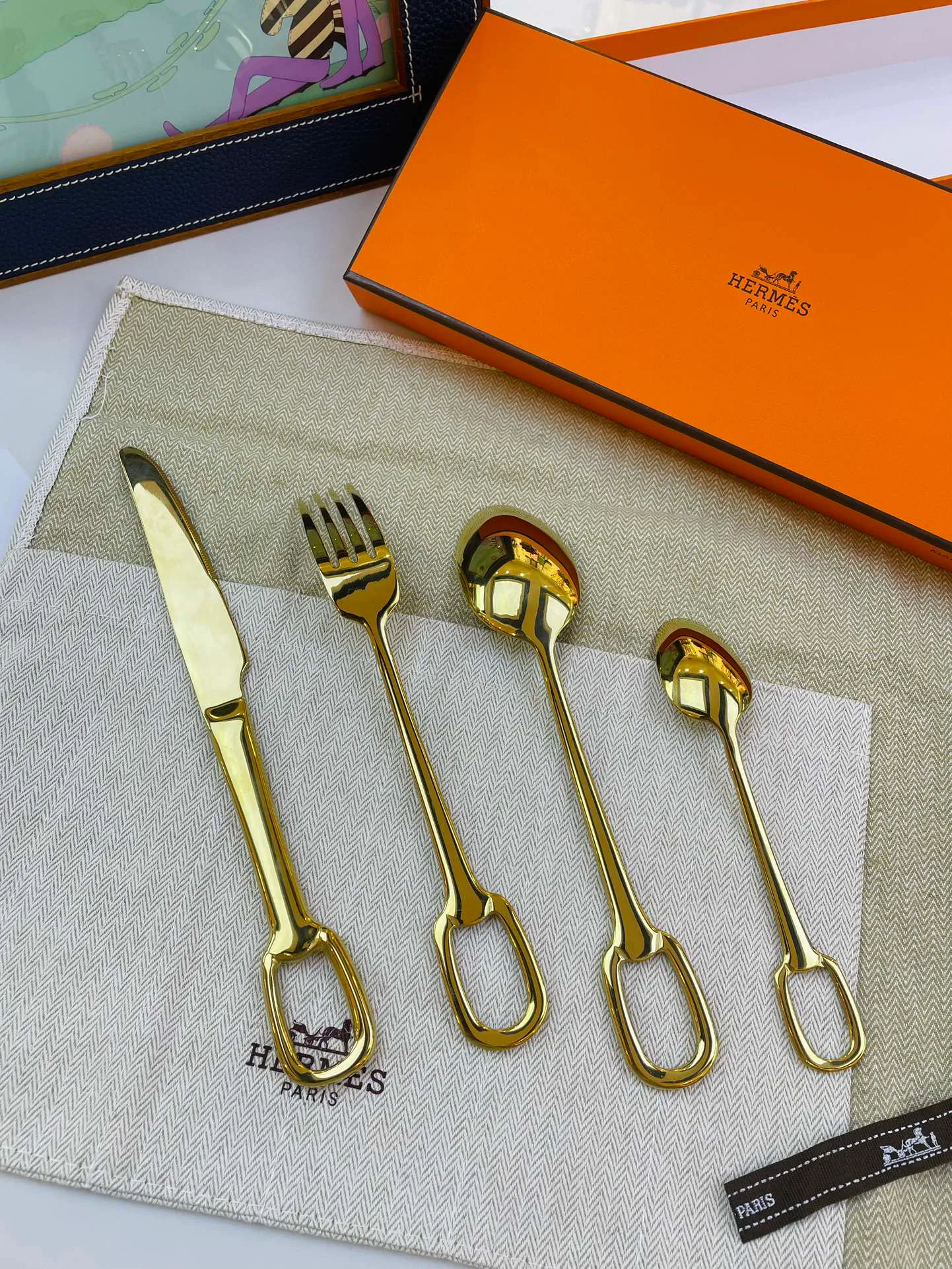 Посуда Hermes 380187