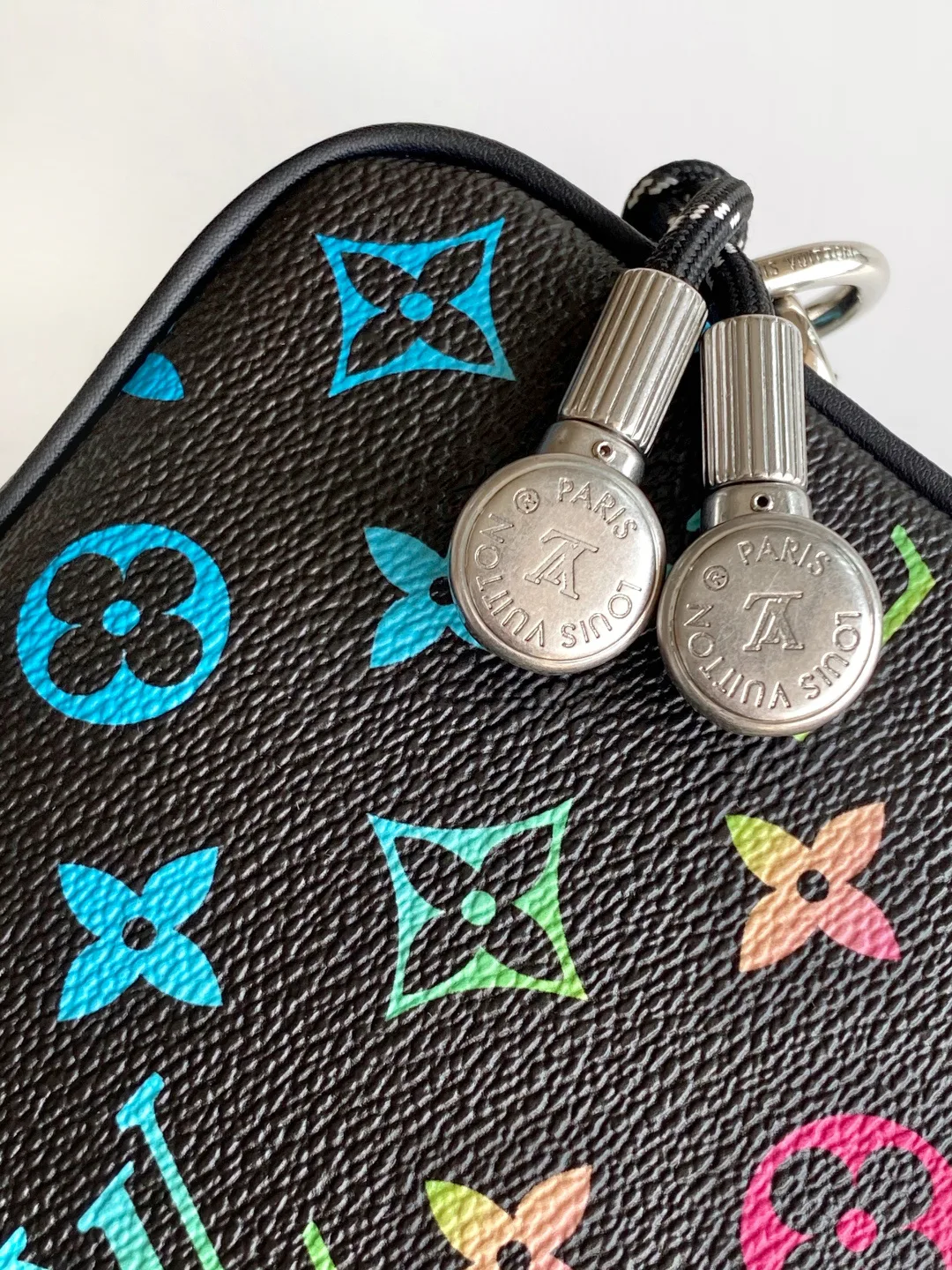 Сумки На Ремне Женские Louis Vuitton 11185388