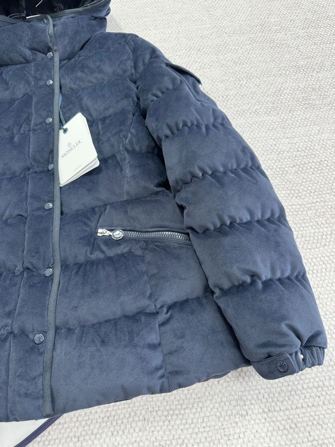 Куртки И Пуховики Женские Moncler 18794624