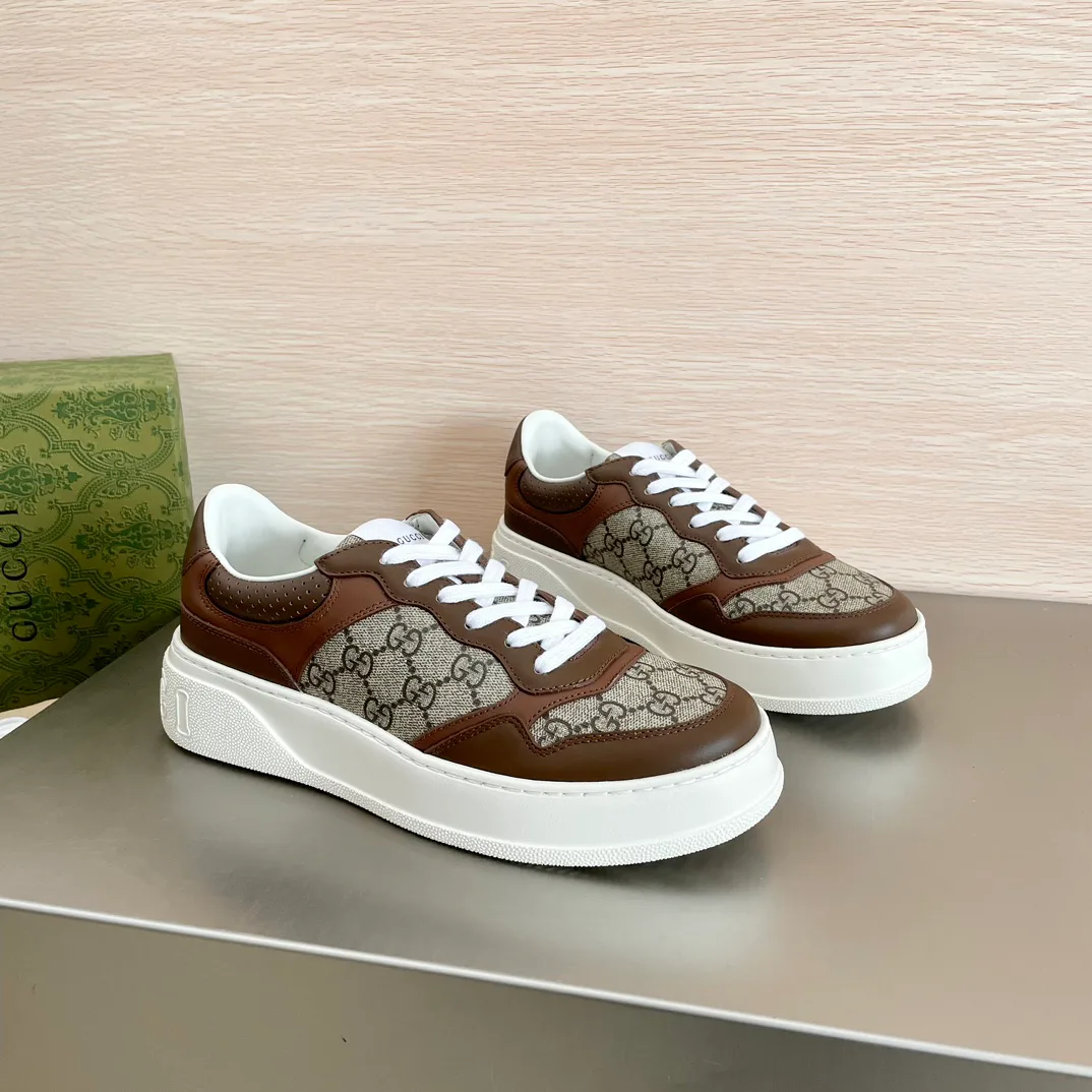 Кроссовки Женские Gucci 1880471