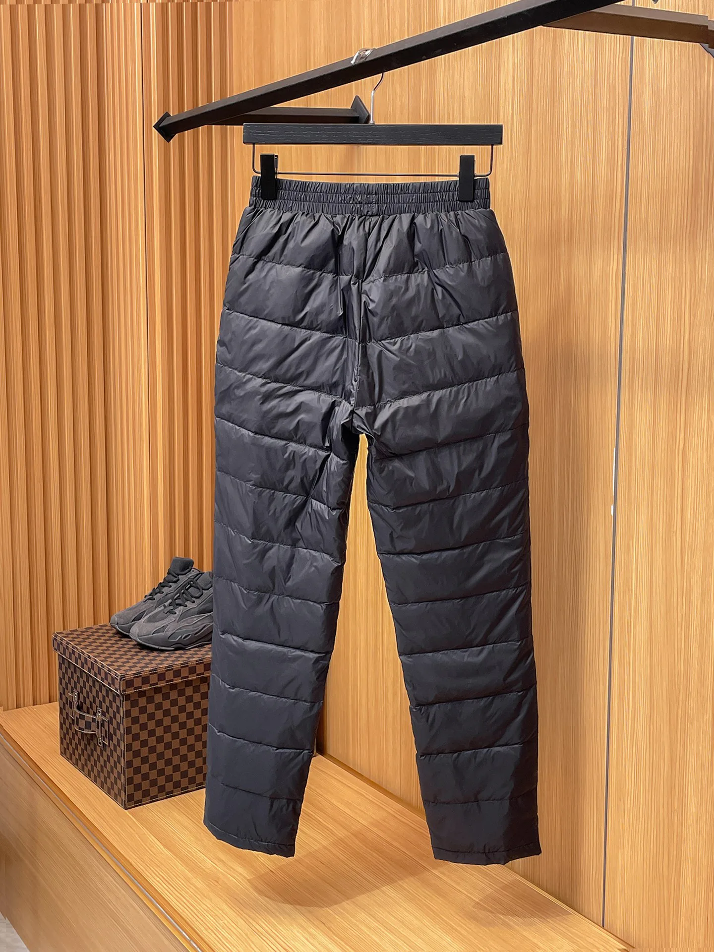 Брюки Женские Canada Goose 249323